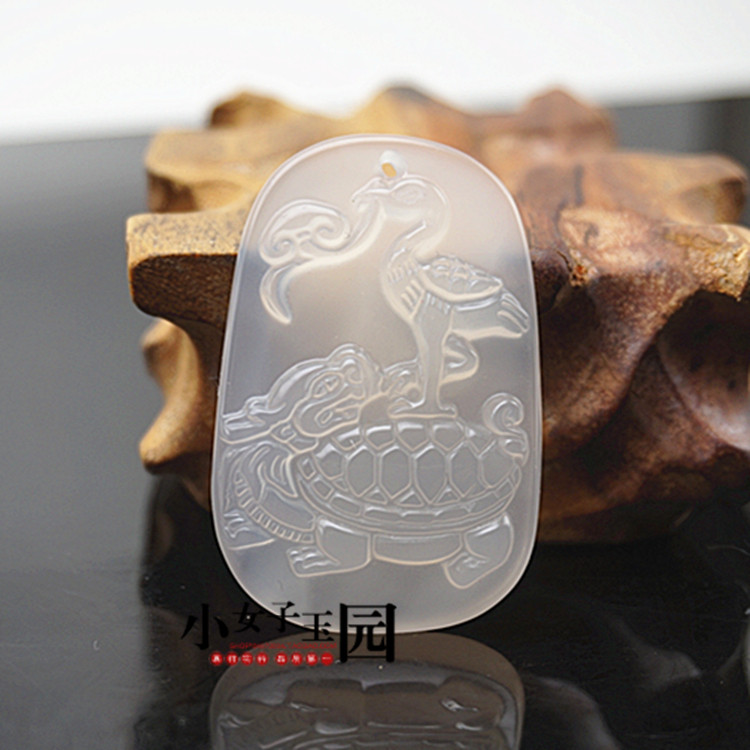 玛瑙玉髓独占鳌头吊坠挂件白玉髓龙龟仙鹤玉佩玉坠项坠