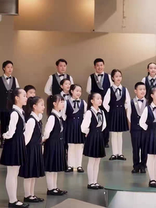 儿童合唱团演出服男女童礼服中小学生运动会朗诵表演服爱国演讲服