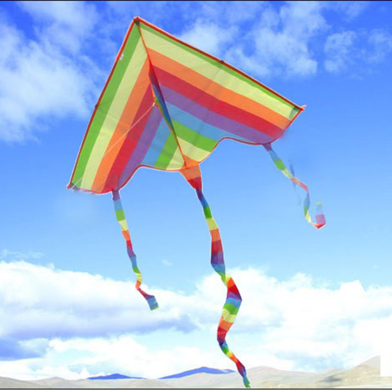 热卖恒鸢潍坊儿童彩虹风筝线轮风争彩条传统三角长尾微型玩具保飞