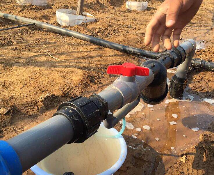 Φ40文丘里施肥器吸肥器 滴灌 喷灌  大棚温室肥料溶液转用浇肥器在类目 鲜花速递/花卉仿真/绿植园艺, 园艺用品, 微喷/滴灌/接头类, 雾化微喷/滴灌设备中 - 来自Buy2taobao.com提供专业的淘宝代购服务