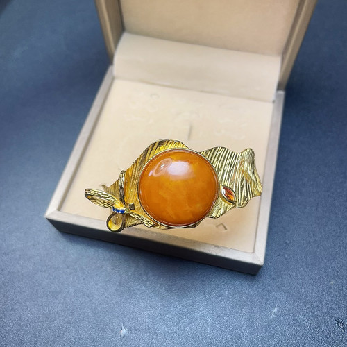 天然鸡油黄蜜蜡蛋形s925银镶嵌雕花手镯活口可调节款琥珀女款礼