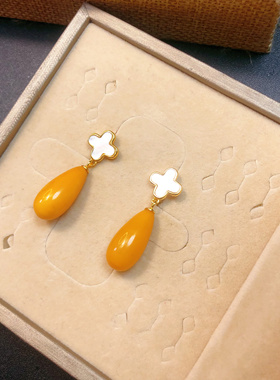 天然蜜蜡水滴耳钉S925银耳坠9X19MM琥珀鸡油黄老蜡耳扣时尚气质