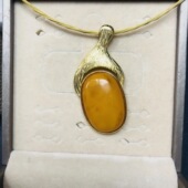 天然鸡油黄蜜蜡20X30MMs925银镶嵌吊坠原石宫廷复古款 琥珀时尚 挂