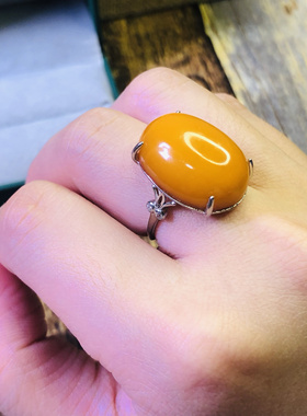 S925纯银镶嵌天然蜜蜡22x16MM戒指鸡油黄男女款指环饰品琥珀活口