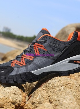 悍途防水鞋男登山鞋女春夏轻便爬山防滑男行山透气徒步鞋女110609