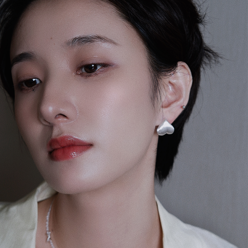 磨砂耳钉STUNNINGMOMO金属小甜美