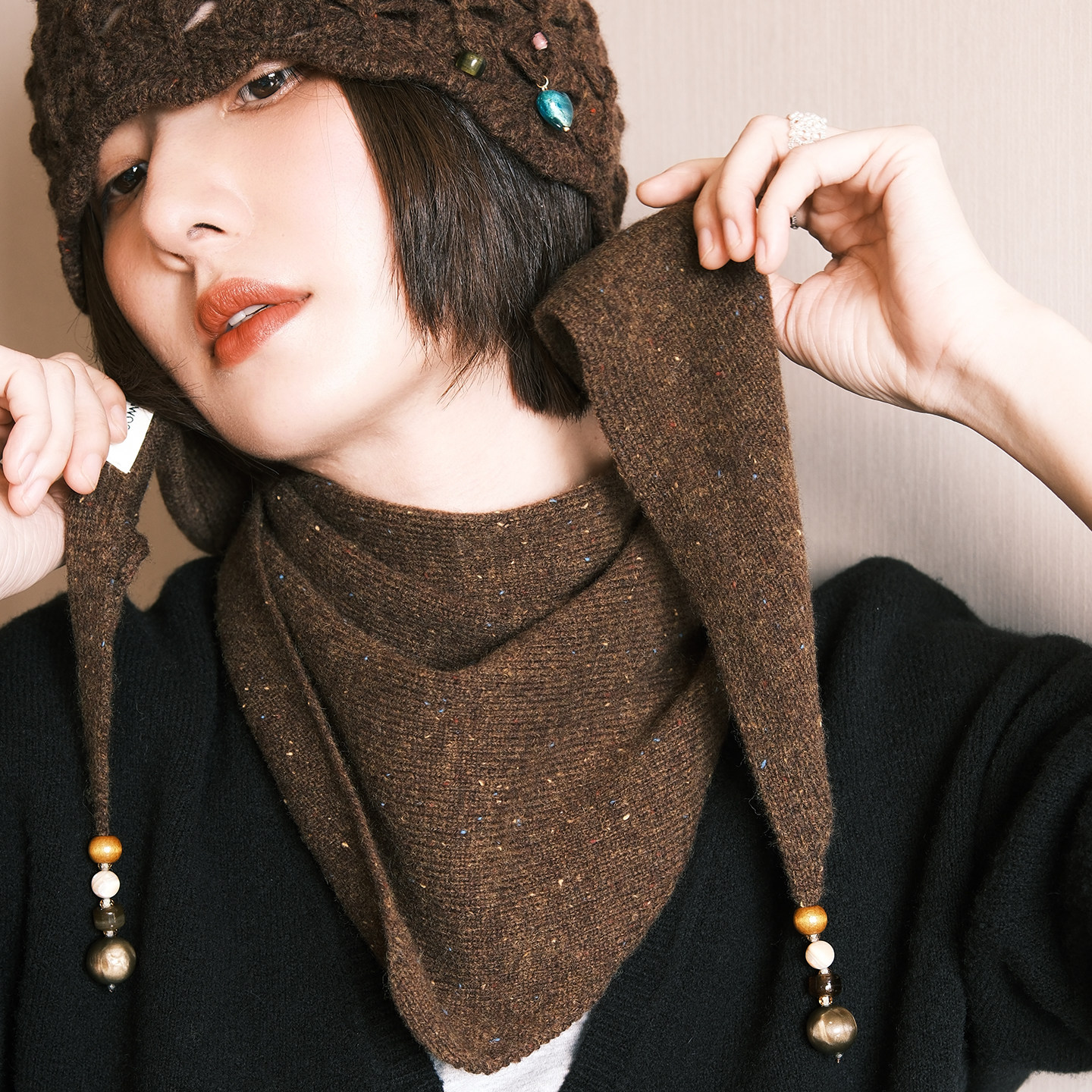 森女系编织镂空羊毛花朵包头帽文艺范秋冬甜美复古羊毛围巾套组,服饰配件/皮带/帽子/围巾,帽子,淘宝优惠券,粉丝福利购,淘宝优惠卷