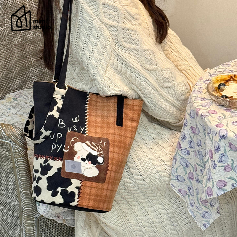 mimi咸鱼梦想家手拎单肩斜挎细肩带水桶包通勤学生秋冬文创礼物女