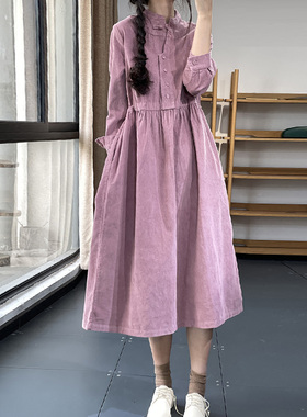素凡卡秋冬季森系文艺洋气盘扣纯色甜美气质收腰显瘦灯芯绒连衣裙
