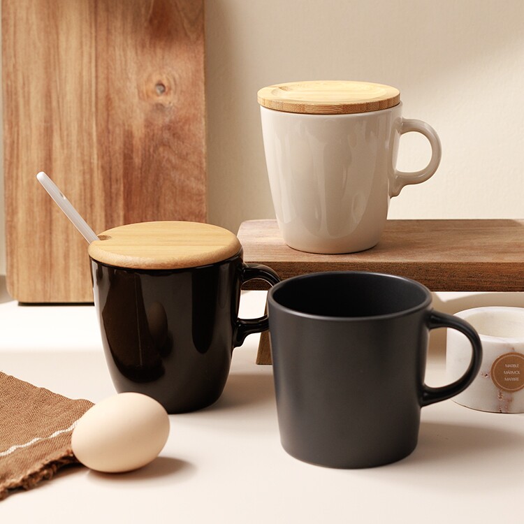 宜家马克杯带盖子勺子咖啡陶瓷杯