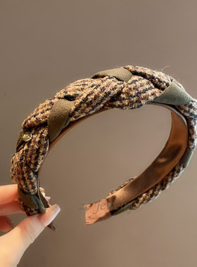 秋冬新款绿色毛呢小香ins麻花发箍女时尚气质高颅顶外出百搭发卡