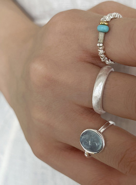 小众设计时尚个性海蓝宝水晶戒指磨砂简约素圈碎银指环2023年