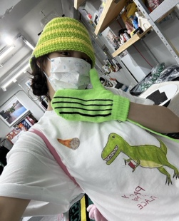 凡他姨【你看起来很好吃】可爱恐龙印花T恤林娜琏同款圆领短袖女