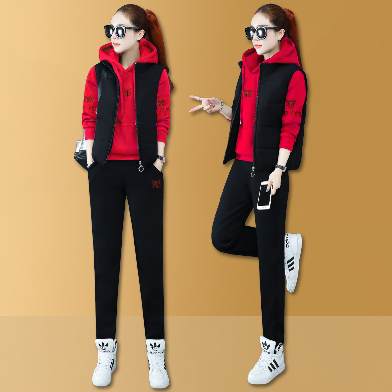 冬季运动套装女2025新款时尚宽松保暖加绒加厚马甲卫衣休闲三件套