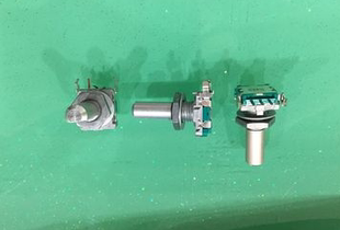 ALPS EC11K1520401增量式旋转编码器, 金属轴, 11mm, 竖直, 18