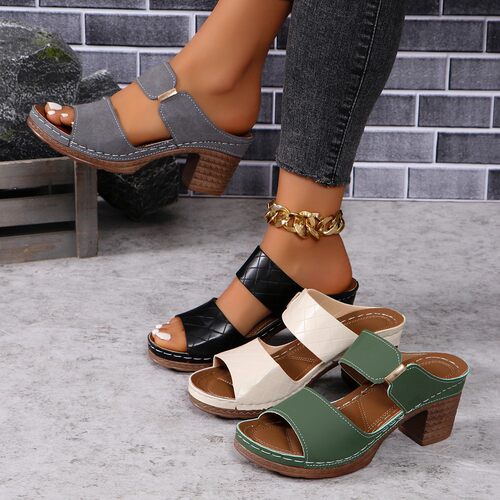 休闲高跟舒适凉拖鞋女鞋Casual high-heeled comfortable sandals