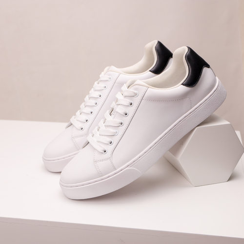 Men Retro White Sneakers Classic Casual Shoes 大码男鞋小白鞋