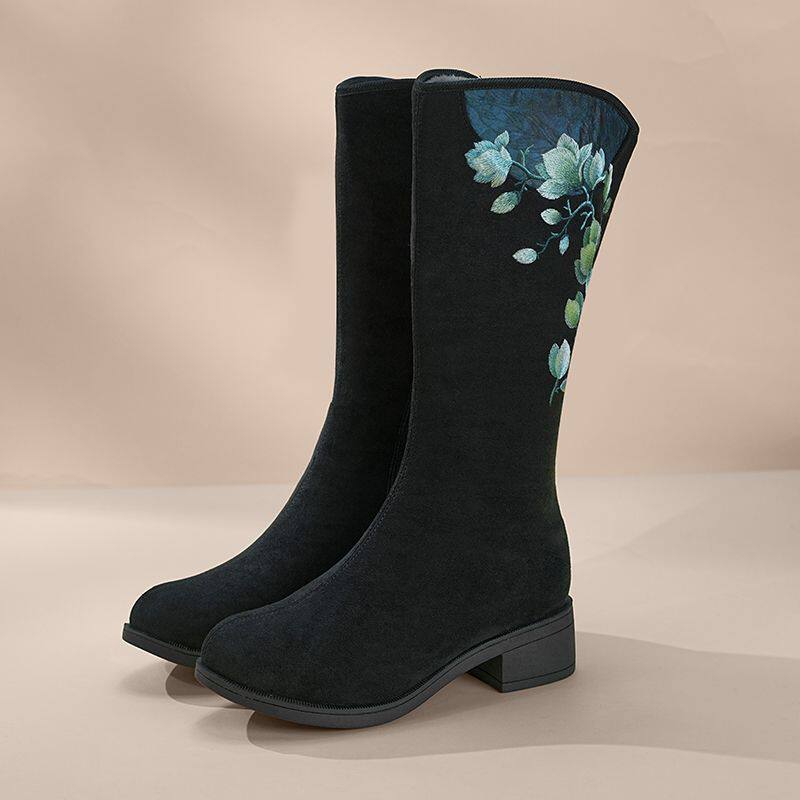 2025秋季新款老北京布鞋女坡跟高筒长靴女绣花鞋民族风显瘦单靴