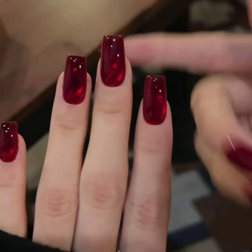 媛满【绯红】牛血红猫眼亮片新年战甲显白纯手工穿戴美甲长短款,彩妆/香水/美妆工具,穿戴甲/甲片,淘宝优惠券,粉丝福利购,淘宝优惠卷