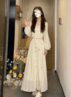 法式气质V领泡泡袖杏色连衣裙女秋季2025新款设计感小众独特长裙