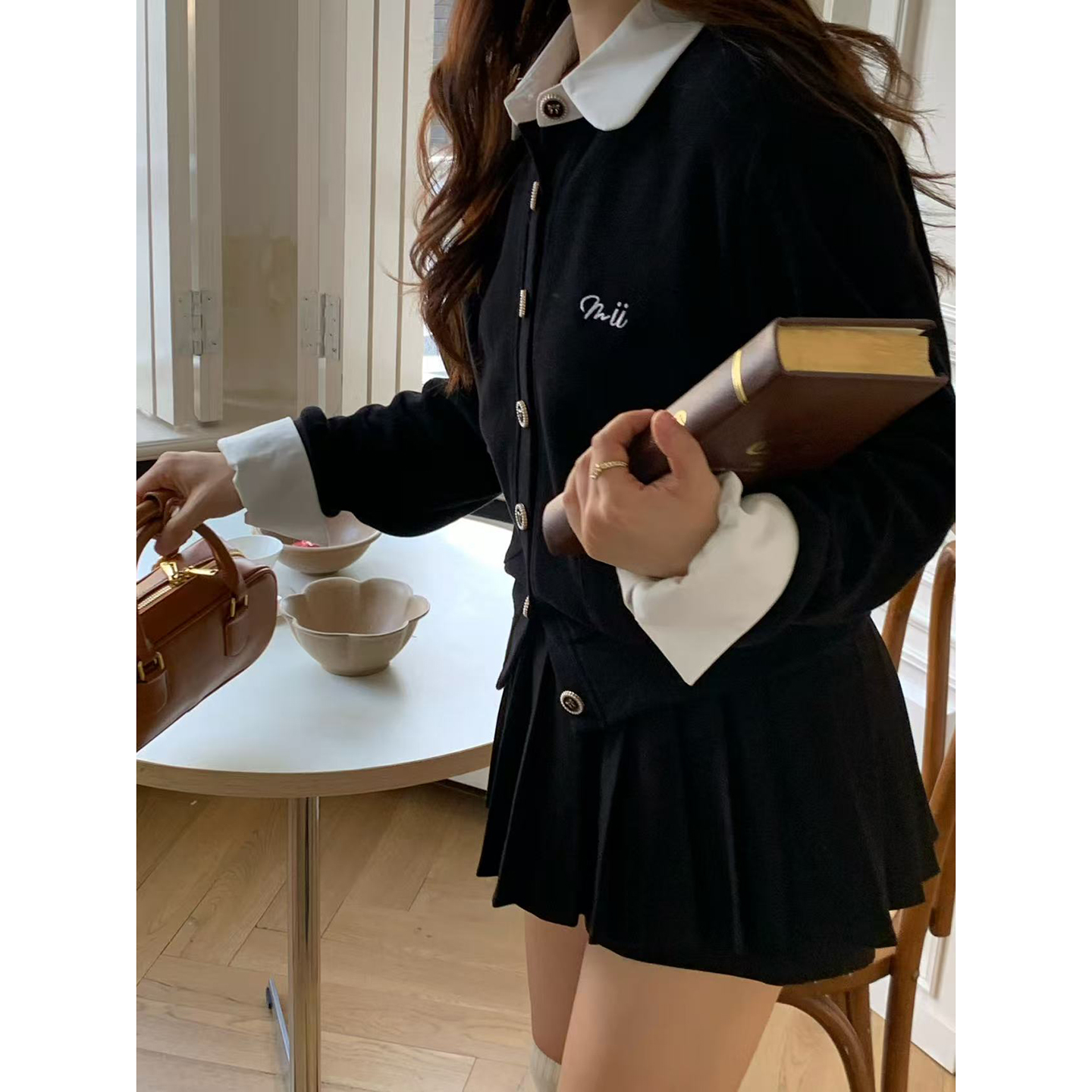 米米子 11/11 20点 polo领撞色拼接假两件针织开衫