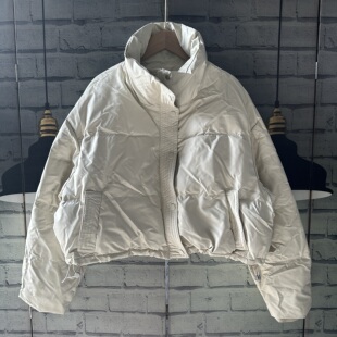 米白色宽松短款羽绒服棉下摆收腰立领蛋白皮羽绒棉衣女微瑕疵