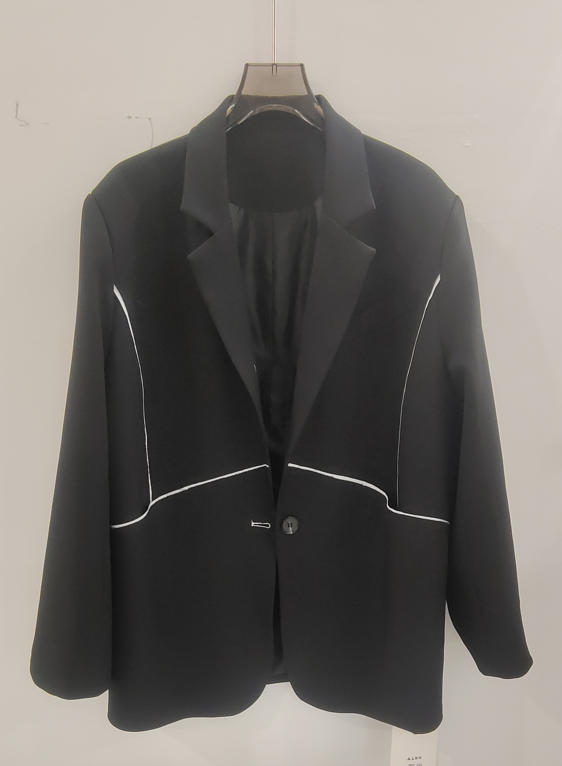 爆款西装外套女JS潮2024新款韩版宽松设计感小众黑色小西服上衣