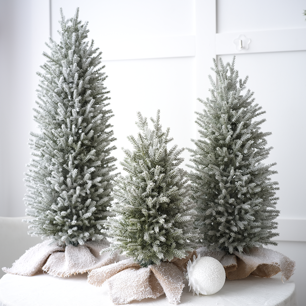 北欧落雪圣诞小树酒店橱窗装饰仿真纯PE绿色