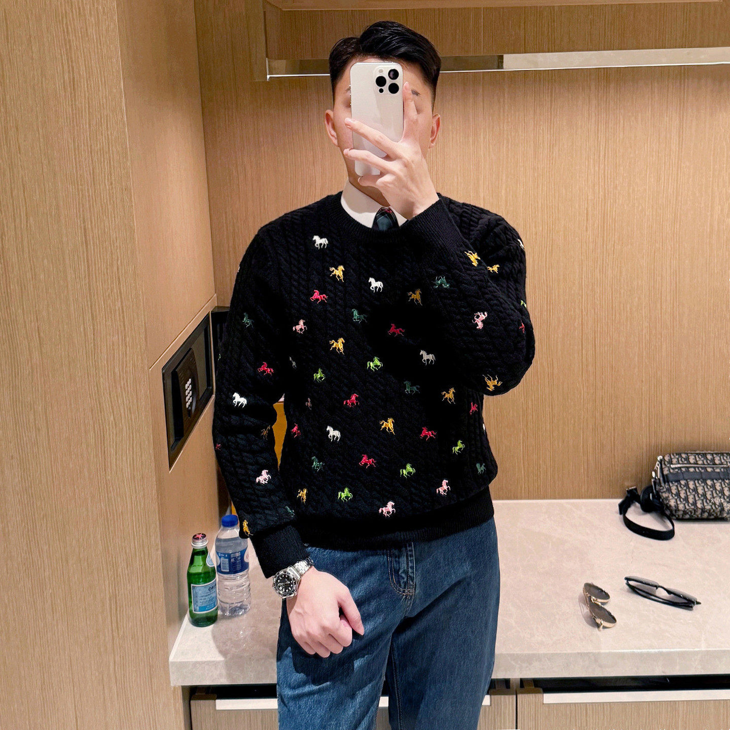 时尚刺绣高级黑色商务男士针织衫厚复古麻花修身圆领毛衣男款冬季