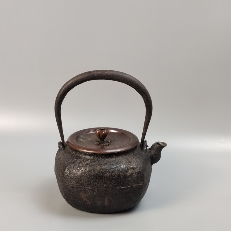 小容量9大正时期京都龙文堂造日本铁壶回流茶具茶道高档烧水壶