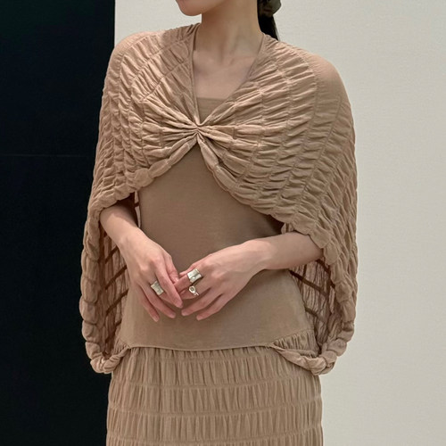 莱赛尔天丝扭结假两件针织披肩