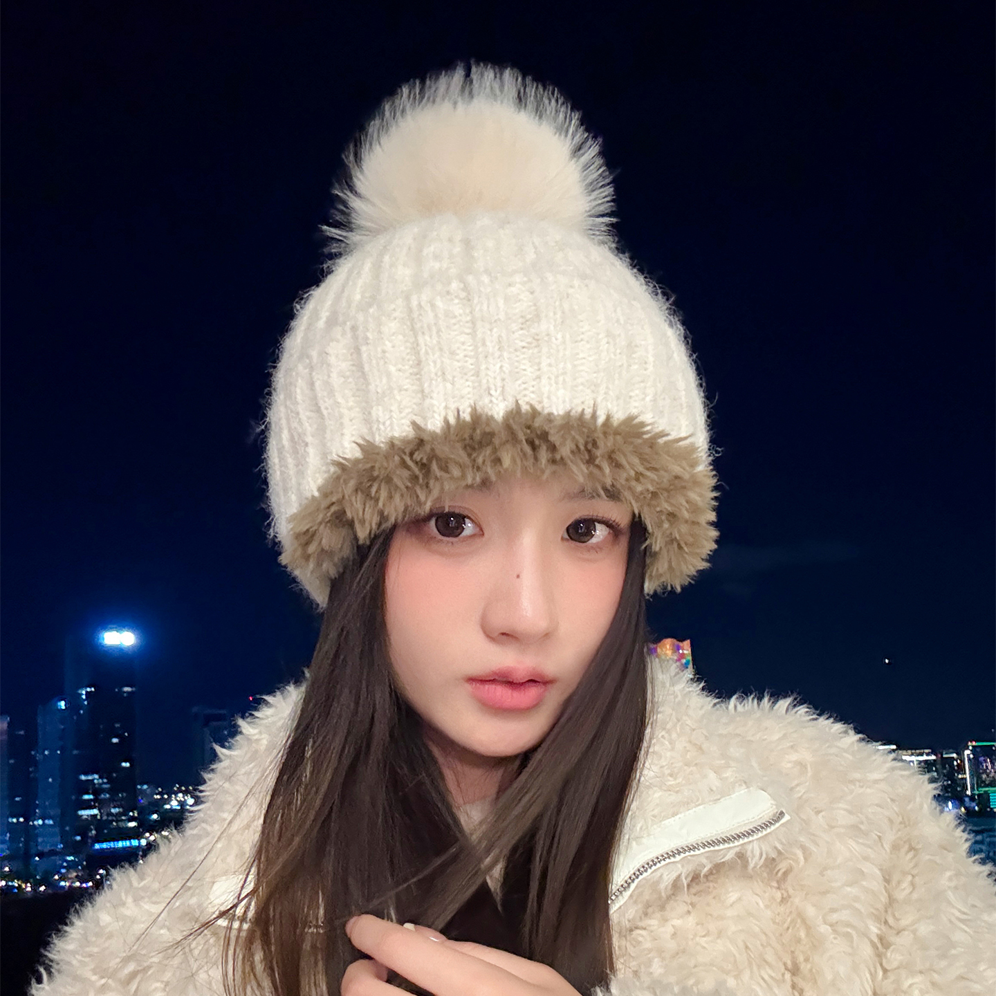 毛线帽女秋冬季护耳针织帽甜美保暖户外旅游显脸小冷帽潮套头帽子