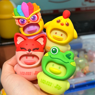 林里开心消消乐联名鸭子徽章全套周边正品 带钢印小鸭子