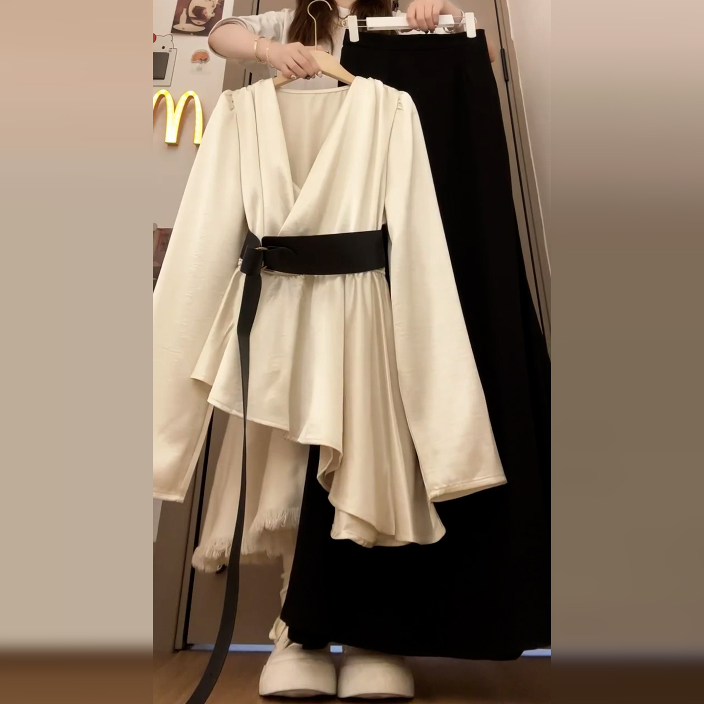 巨好看不规则衬衫连衣裙子女早秋季2025新款鱼尾裙长裙搭配一整套