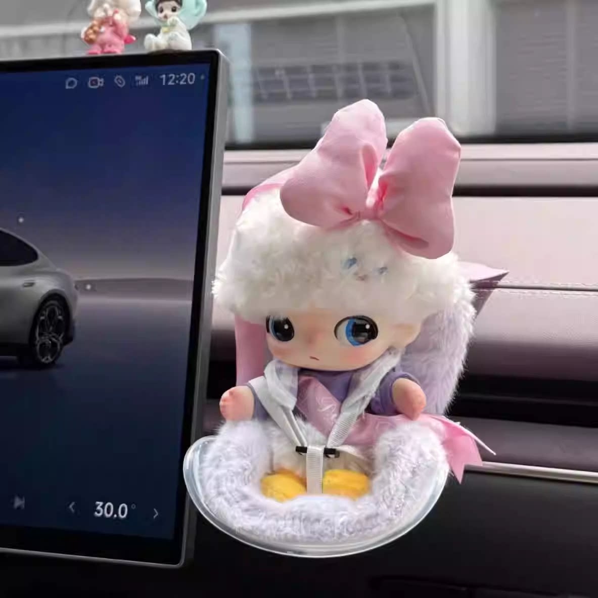 dimoo娃娃车载拉布布安全座椅公仔出风口香薰夹卡通汽车内饰摆件