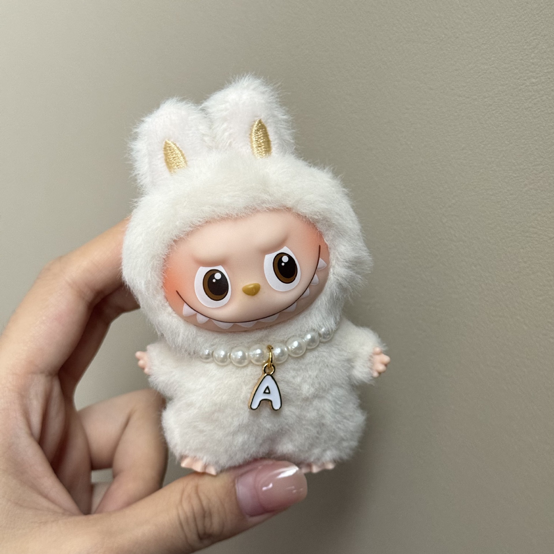 Labubu4.0心底密码26个字母手工娃用珍珠项链mini四代拉布布配饰