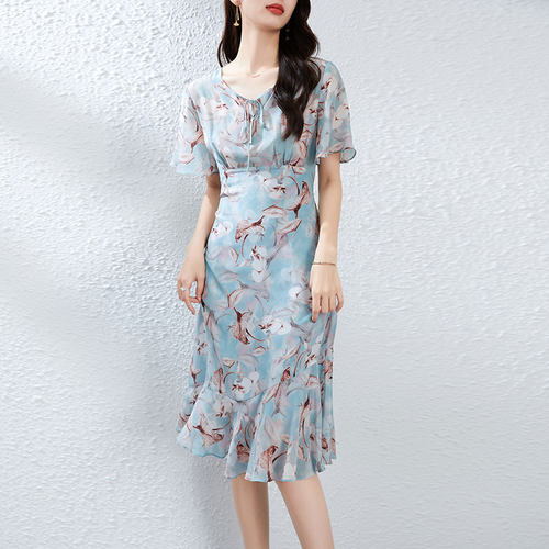 法式设计真丝连衣裙女夏