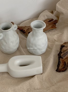 ins风异形粗糙素胚陶瓷摆拍花瓶
