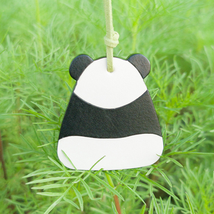 熊猫背影皮质包包挂饰手工真牛皮小挂件panda大熊猫可爱皮革配饰