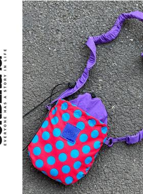 SONDER SHOP OFFWINTER水壶包斜挎单肩包零钱手机包