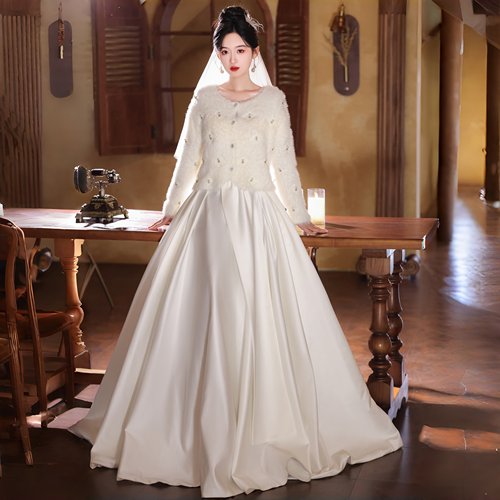 婚纱披肩冬季2025新款白色新娘结婚礼伴娘敬酒服旗袍外搭皮草外套