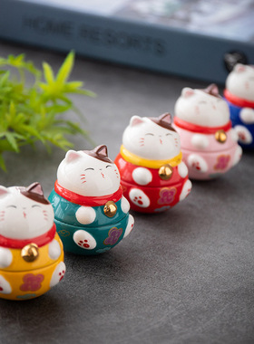 创意招财猫陶瓷不倒翁桌面摆件创意精美礼品送女生新年礼物恋爱