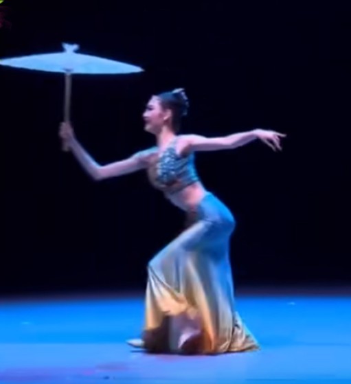 直销倾城舞台演出服傣族舞服饰滇南映少舞蹈服装民族舞服装订做