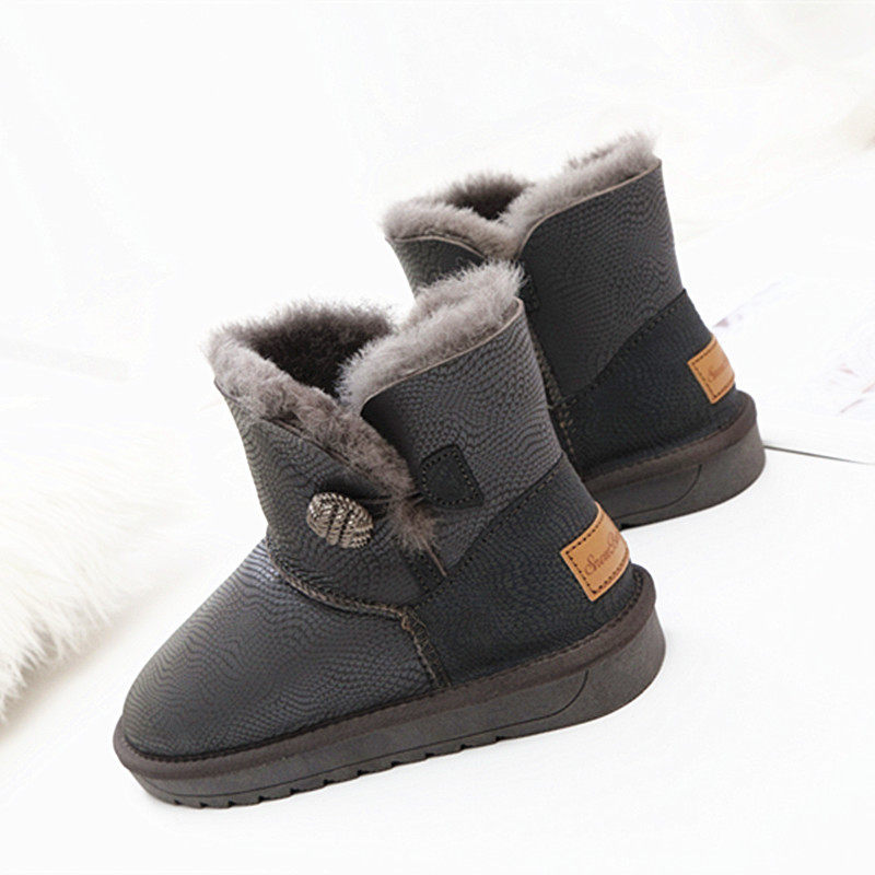 羊皮毛壹體雪地靴女冬季新款短筒加絨加厚防水保暖面包厚底棉鞋在類目 女鞋, 靴子, 時尚雪地靴中 - 來自Buy2taobao.com提供專業的淘寶代購服務