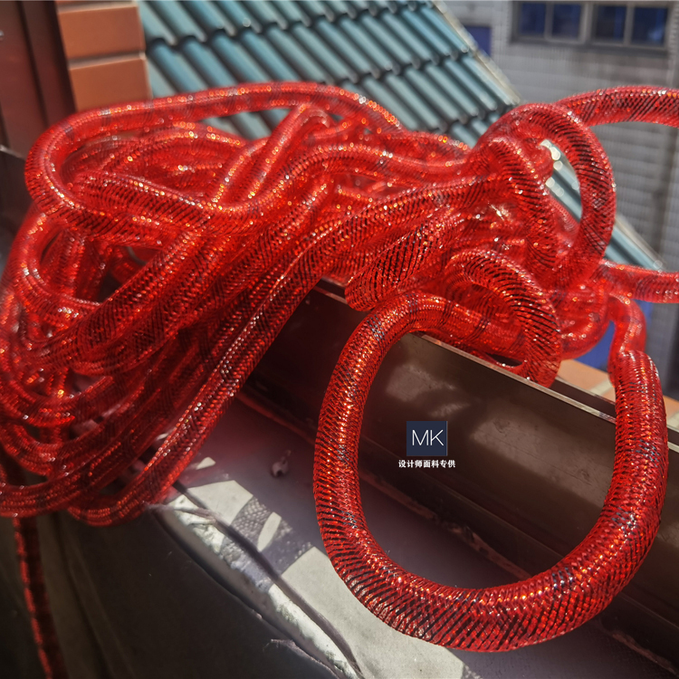 暖泰管子服装欧美肌理