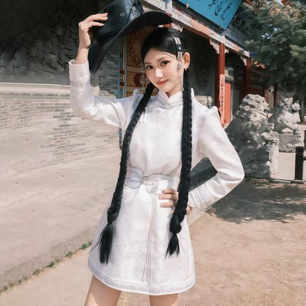 蒙古族服装蒙古袍短款舞台演出服装新款蒙古少女旅拍写真摄影服饰