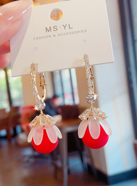 过年戴的红色珠耳环2026年新款爆款高级感轻奢防丢耳扣汉服耳饰女