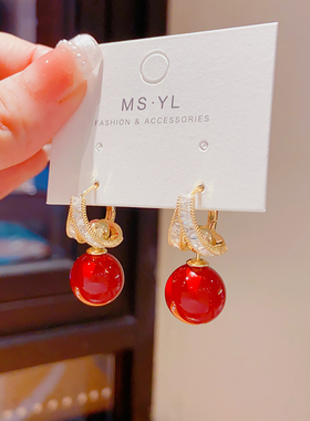 气质时尚优雅百搭一款多戴锆石三角形珍珠耳坠红色珍珠复古耳环女