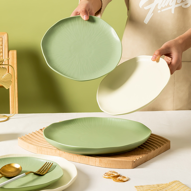 纯色云巢牛排盘西餐盘