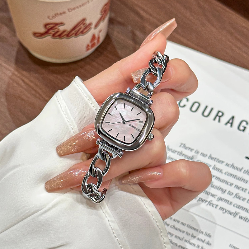 瑞士正品方糖风手表女手链式气质